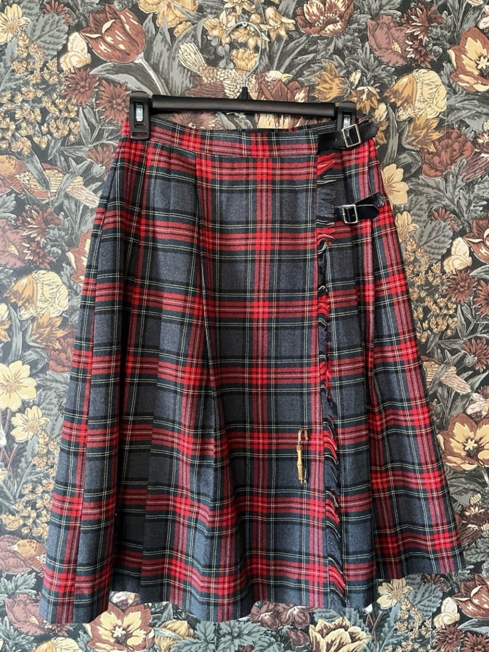 Vintage Lady Bird Classic Red and Black Tartan Pleated Skirt Kilt Punk Academia
